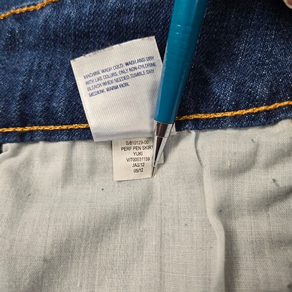 Old Navy Perfect Pencil Denim Skirt Yuki Dark Wash Back Vent size 10 Modest - Picture 9 of 9